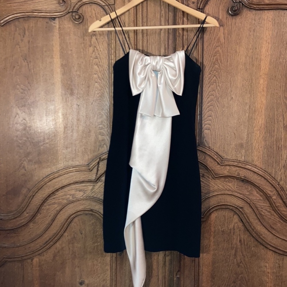 ABS Allen Schwartz Black Satin Strapless Dress - Picture 2 of 11